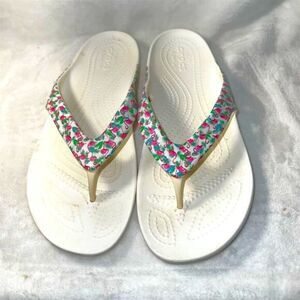 Crocs Women's Kadee II Flamingo Flip Flops Sandals Size 7 Multicolor